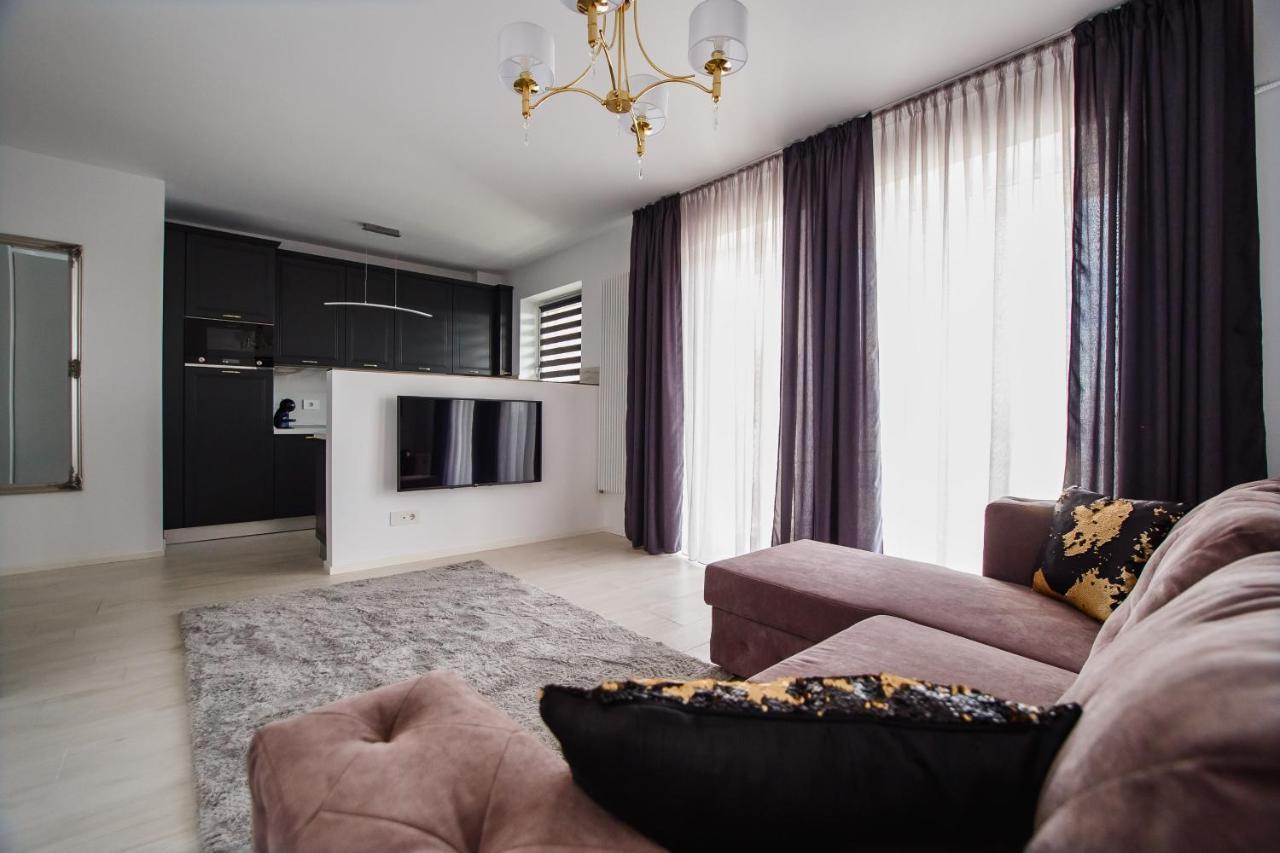 No. 11 - The Penthouse In City Center Oradea Exterior foto