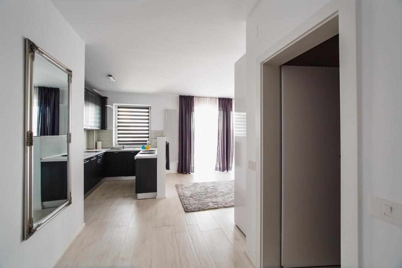No. 11 - The Penthouse In City Center Oradea Exterior foto